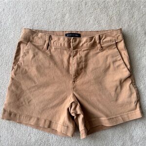 Banana Republic Women's Soft Tan Cotton Blend Shorts Sz 6 | Spring | Summer